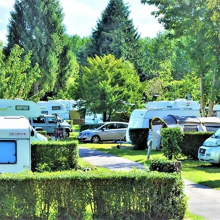 Paris Beau Village Кемпинг 3*